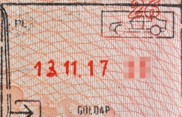 В Голдапе задержали россиянина с фальшивой печатью в паспорте