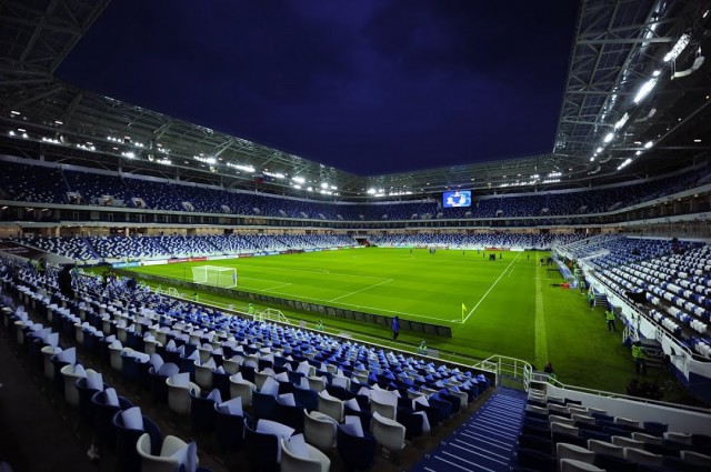 Власти выделяют 9 млн рублей на обслуживание футбольного поля стадиона «Калининград»