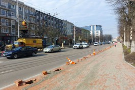 Рядом с ТЦ «Европа» в Калининграде проложили новый тротуар