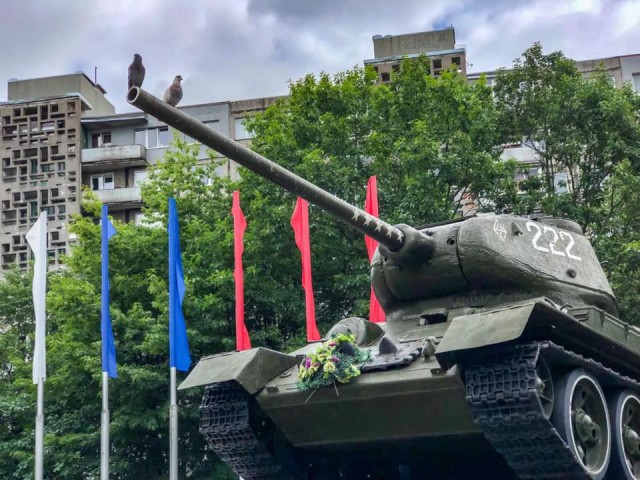 Кропоткин о танке на улице Соммера в Калининграде: Никуда его переносить не будут