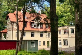 «Черепица и фахверк»: в Светлогорске завершают реконструкцию пансионата «Вид на море»