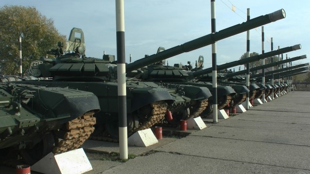 В Калининградскую область поступило 30 модернизированных танков для Балтфлота