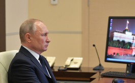 «Муторно и тошно, но выбора нет»: коротко о новых «противовирусных» поручениях Владимира Путина