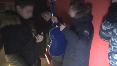 УМВД: Девятиклассники обслужили сами себя в кальянной Калининграда (фото)