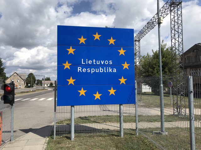 Житель региона пытался проехать в Литву по паспорту младшего брата