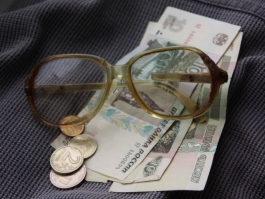 Цуканов — чиновникам: Перед тем, как уйти на пенсию, нужно подготовить себе смену
