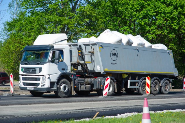 Власти не планируют на месяц закрывать въезд грузовых машин в Калининград из-за ЧМ-2018
