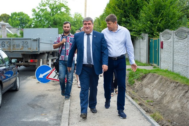 Блогер Варламов ждёт приглашения от Силанова на прогулку по Калининграду без цензуры