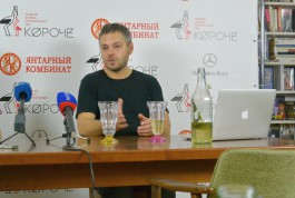 «Полмиллиона за десять минут»: Артём Рыжков о программе фестиваля «Короче»