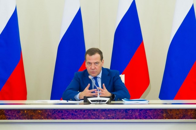 Дмитрий Медведев: Нужно дать возможность людям заниматься любимым делом за хорошую зарплату