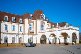Инвестор планирует расширить номерной фонд в казино «Собрание» в Куликово