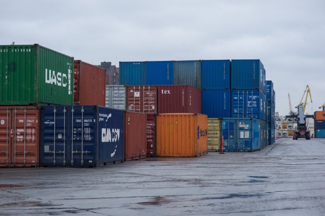 Алиханов: Калининградский торговый порт очень много потерял из-за закрытия китайского транзита
