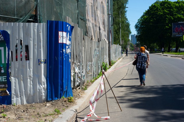 Из-за обрушения Кройц-аптеки часть улицы Фрунзе закрыли на два месяца 