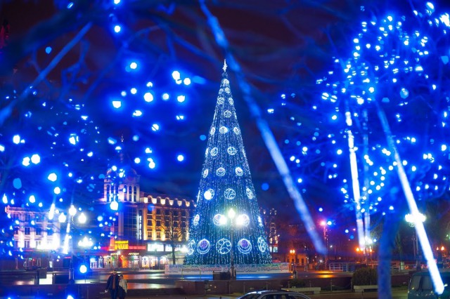Во вторник на площади Победы в Калининграде пройдёт праздник главной ёлки