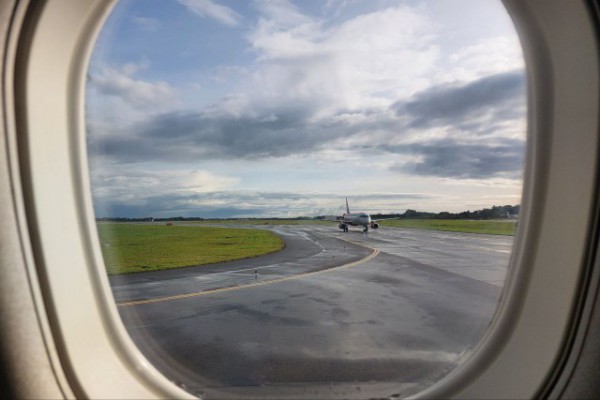 Из Калининграда вылетел первый рейс в Ереван