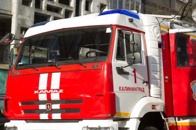 На мебельном предприятии в Калининграде произошёл крупный пожар