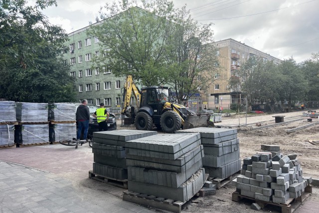 Подрядчик рассчитывает закончить благоустройство на улице Соммера в Калининграде раньше срока