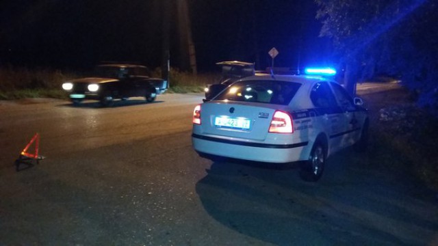 В посёлке Борисово 40-летняя женщина попала под колёса БМВ