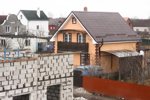 Разрешённую высоту дачных домиков в Калининграде предложили увеличить вдвое
