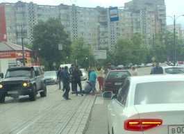 Очевидцы: На переходе у Рыбной деревни в Калининграде сбили человека