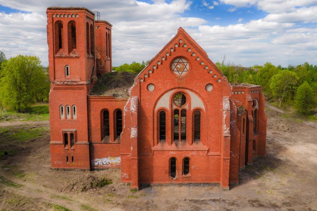 В посёлке Чернышевское планируют благоустроить территорию неороманской кирхи 