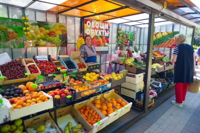 Власти планируют делать на месте мини-рынков в Калининграде торговые ряды