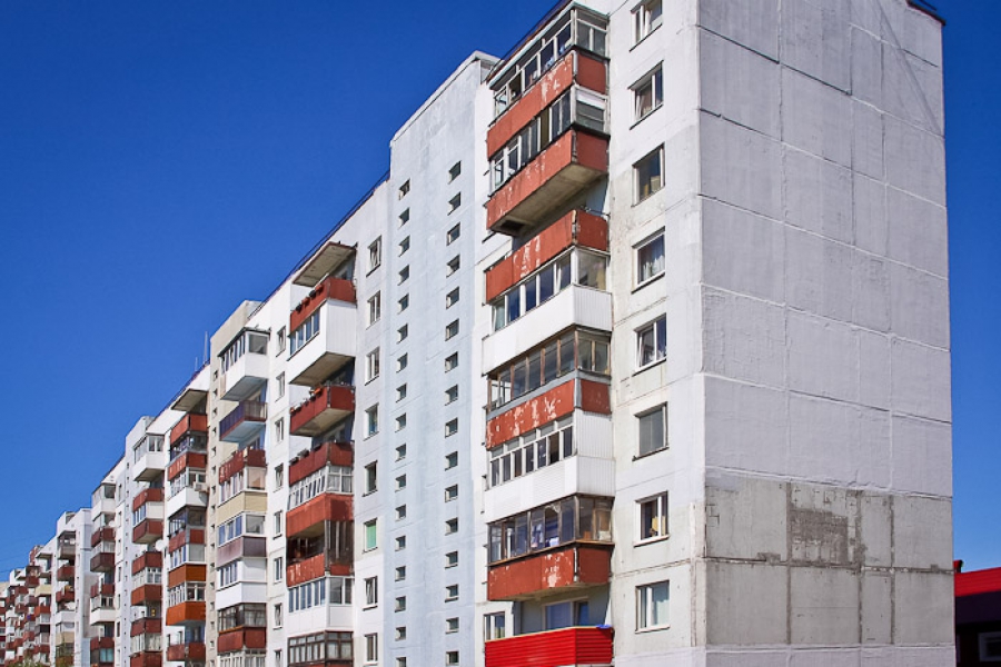 В Калининграде снизилась стоимость жилья на первичном и вторичном рынках (видео)