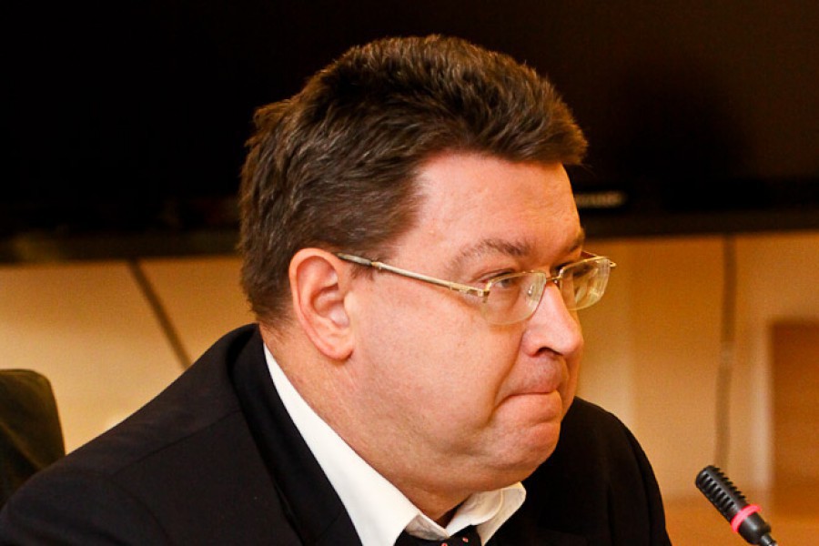 Депутаты предложили снять Александра Пятикопа с должности председателя Горсовета