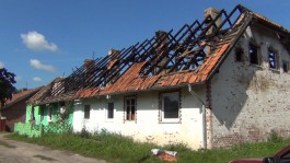 Двоих жителей Нестеровского района подозревают в заказном поджоге дома, гаража и автомобиля