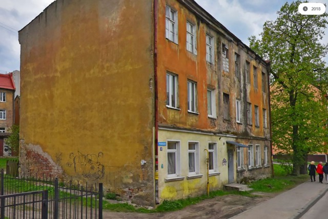 «Кирпич давно трухой стал»: на Russia Today рассказали об аварийном доме в Калининграде