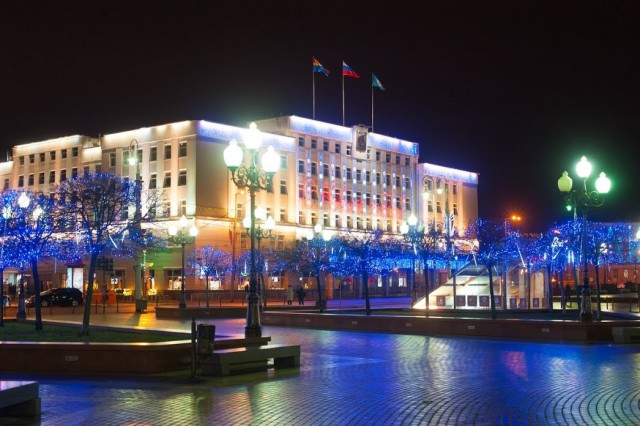 Мэрия Калининграда выделяет 5 млн рублей на уборку площади Победы