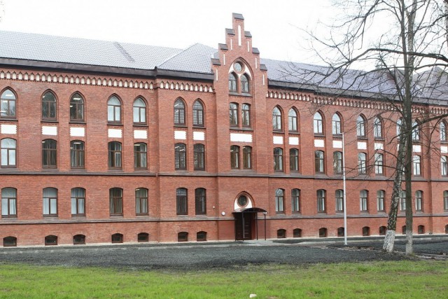 В Гусеве отремонтировали здание казармы XIX века