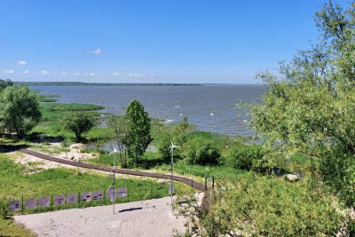 Рядом с маяком в Заливино проложили экотропу вдоль Куршского залива