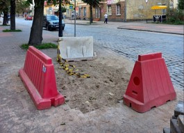 В Черняховске демонтировали исторические пожарные гидранты