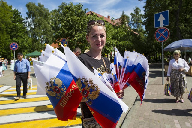 «Национальные кухни, танцы и праздник красок»: программа Дня России в Калининграде
