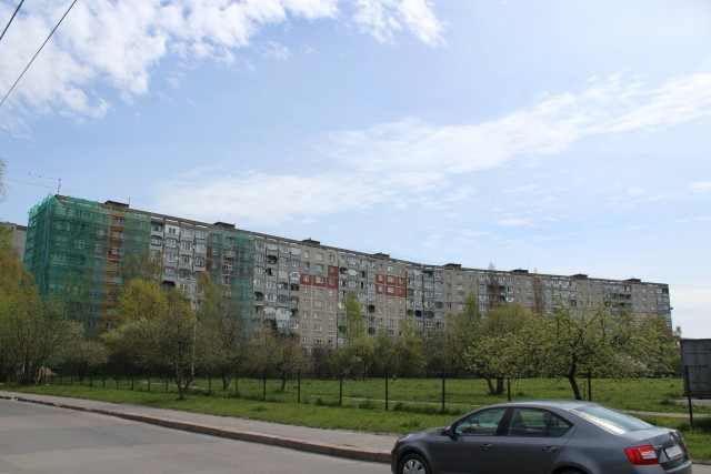 На набережной Карбышева в Калининграде начали ремонтировать дома к ЧМ-2018