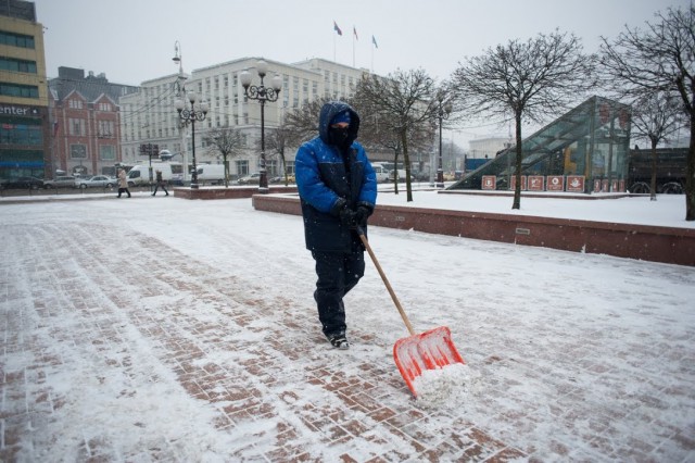 Директор «Чистоты» пообещал хорошую уборку тротуаров в Калининграде зимой