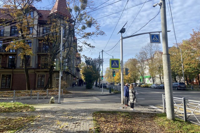 На ремонт тротуара на проспекте Мира в Калининграде выделили 15,8 млн рублей
