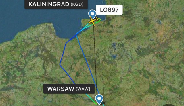 Самолёт Варшава — Калининград не смог сесть в «Храброво»