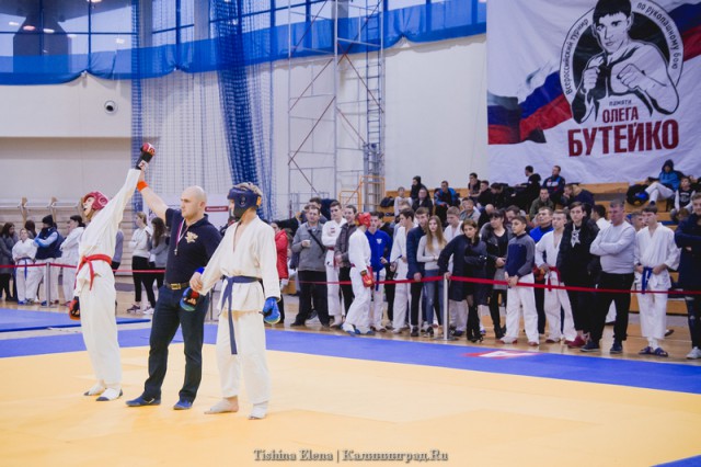 «Нокаут в печень»: калининградцы выиграли всероссийский турнир по рукопашному бою (фото)