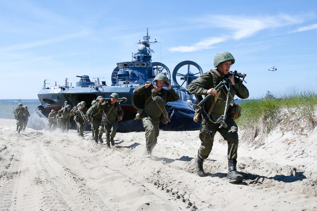 Балтфлот: Интенсивность боевой подготовки береговых войск в 2016 году выросла на треть