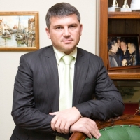Игорь Маковский досрочно сложил депутатские полномочия