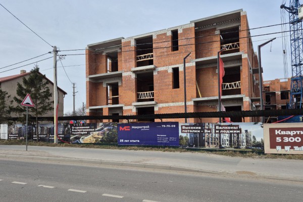 «Пионеры реновации»: как ветхое жильё отдают под современную застройку на побережье Калининградской области