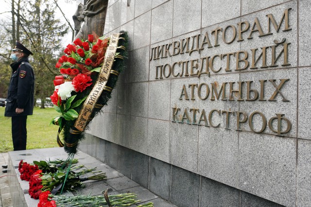 «Борьба с невидимым врагом»: в Калининграде почтили память ликвидаторов аварии на Чернобыльской АЭС
