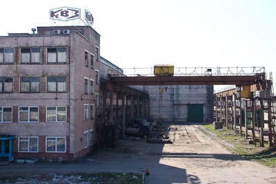 Жительница Калининграда отсудила 340 тысяч рублей за повреждение машины из-за взрыва на вагонзаводе