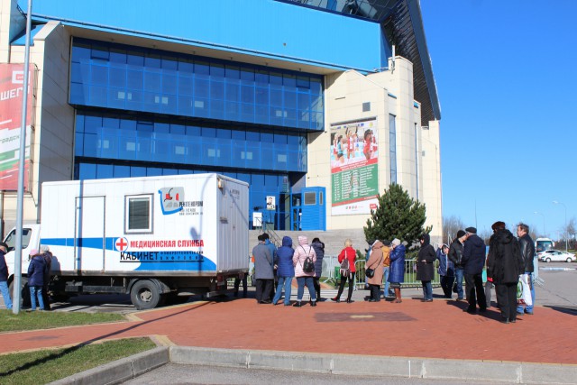 В Калининграде 115 человек прошли бесплатную флюорографию в передвижном медкабинете