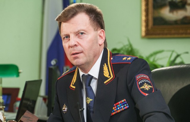 Депутаты наградили главу областного УМВД медалью «За заслуги перед Калининградом»
