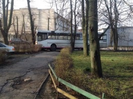 Очевидцы: На ул. Ялтинской в Калининграде водитель автобуса умер за рулём