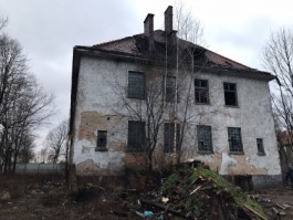 В заброшенной казарме на Невского в Калининграде нашли тела трёх мужчин