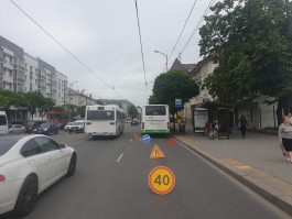 В Калининграде шестилетний ребёнок пострадал при падении в автобусе